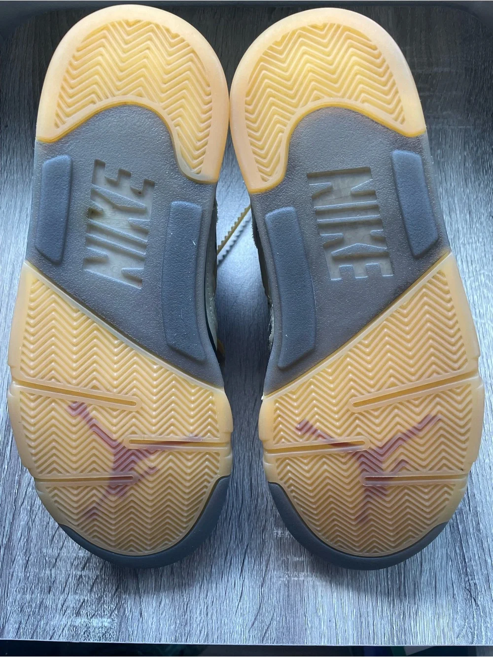 **Nike Off-White x Air Jordan 5 Retro 